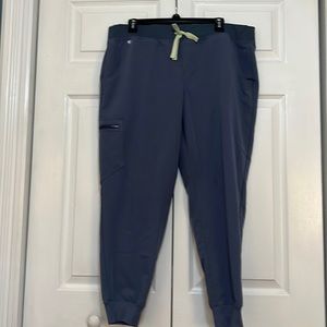 Figs Zamora jogger petite